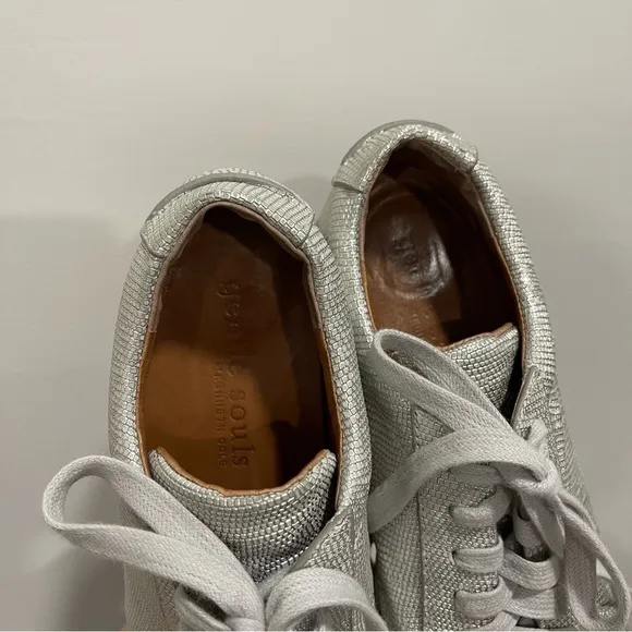 Gentle Souls Haddie Platform Lace-Up Sneakers Silver Metallic Size 8 Leather