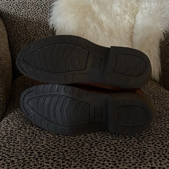 Georgia boots - NWT - brown leather - 10.5W