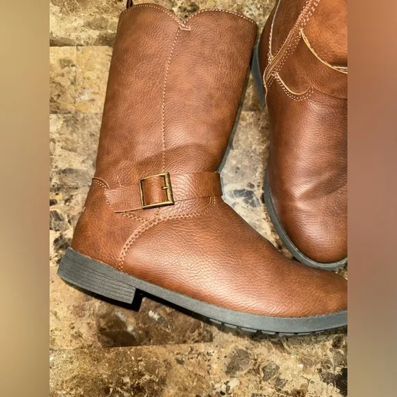 Girls High Boots Shoes Size 3
