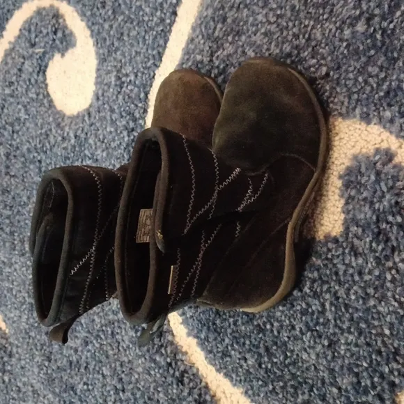 Girls merrell Black boots Toddler SZ 10