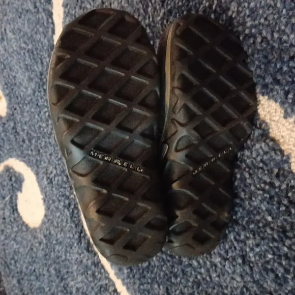 Girls merrell Black boots Toddler SZ 10