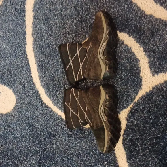Girls merrell Black boots Toddler SZ 10
