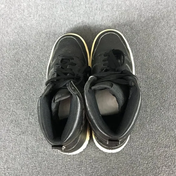 Girl's Size 5.5 Y Nike Dunk High GS Black High Tops Sneakers