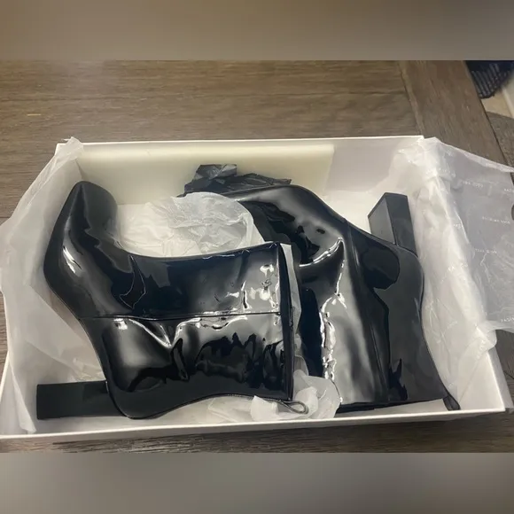 Good American Black Patent Leather Boots Size 11.5 Square Toe GA165P-X