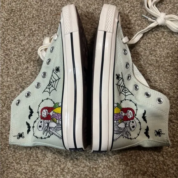 Graphic High-Top Sneakers with Halloween Design