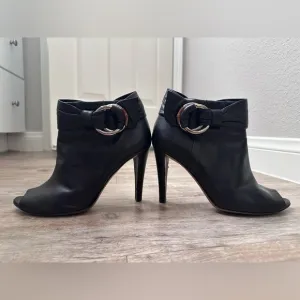 Gucci Bootie Heels with Peak Toe
