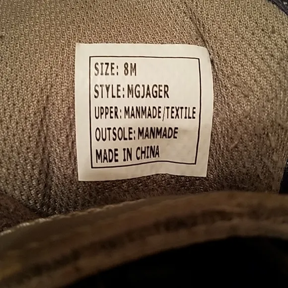 Guess  Sneaker