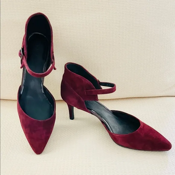 H By HALSTON Laurie Suede Merlot Heels Pumps Size 8 M