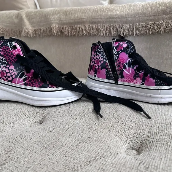 Heelys Black and Pink High-Top Sneakers