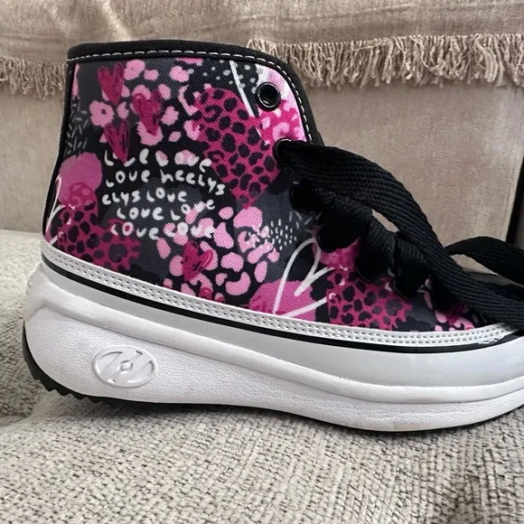 Heelys Black and Pink High-Top Sneakers