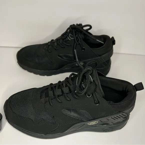 Heelys Black Sneaker Wheeled Shoes Youth Boys size 5