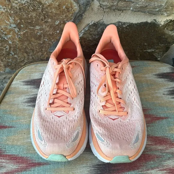 Hoka Clifton 8 Sneakers in Cantaloupe/Silver Peony Size 8.5