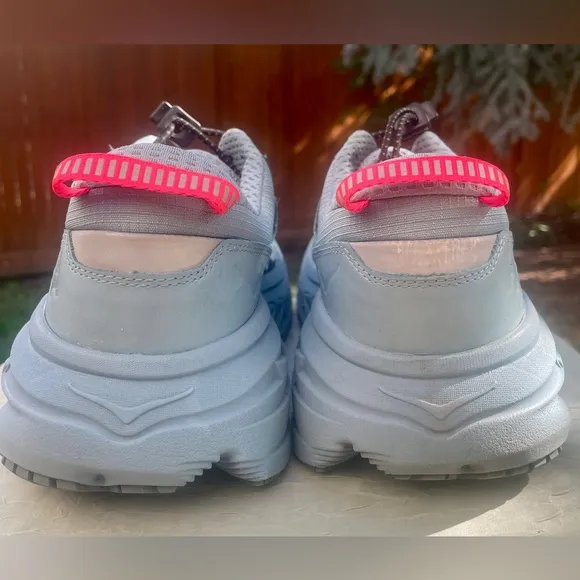 Hoka One Bondi L GTX Gore-Tex Unisex Running Shoes. 1129973 Men 10.5 Women 11.5