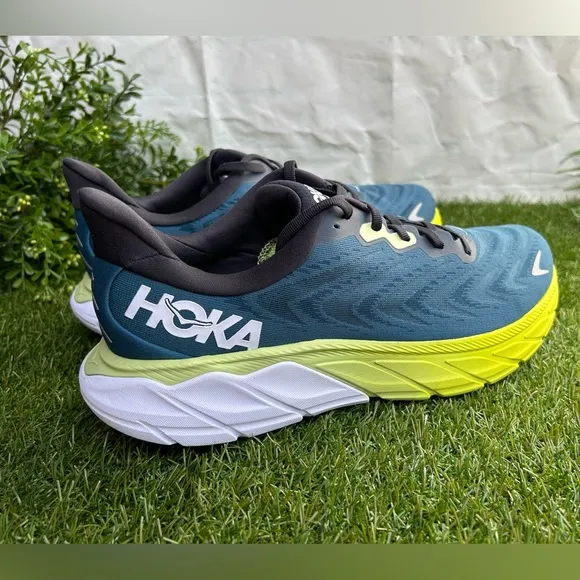 Hoka One One Arahi 6 blue graphite  men Size 11.5D NEW