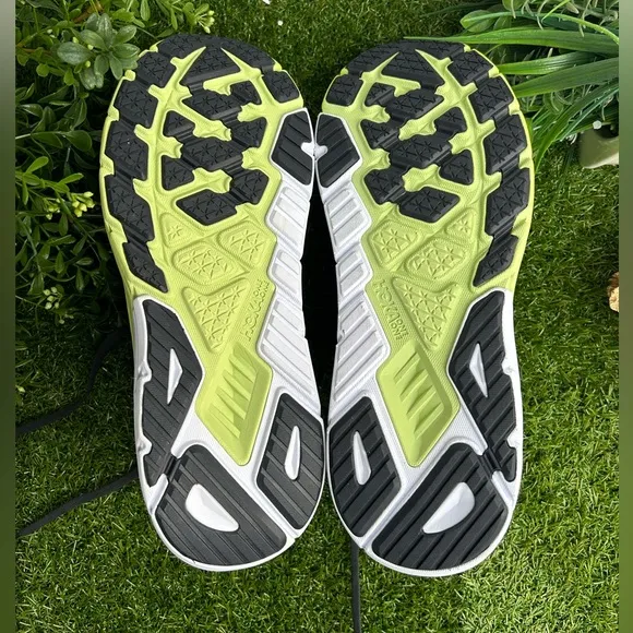 Hoka One One Arahi 6 blue graphite  men Size 11.5D NEW
