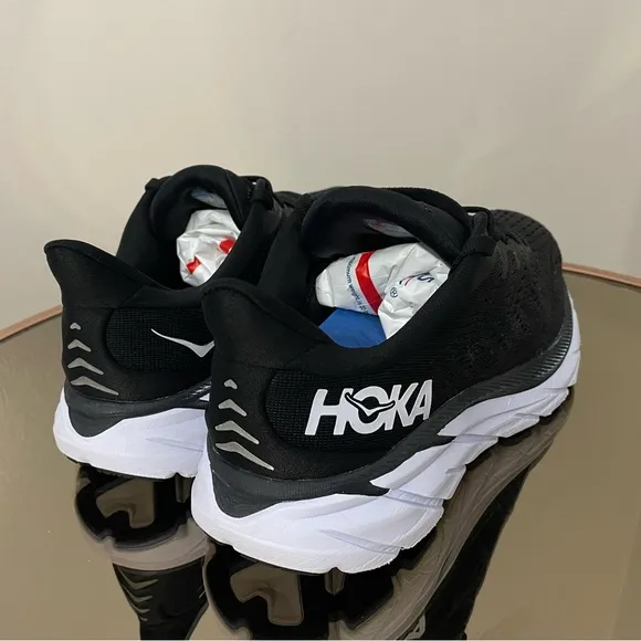 Hoka One One Clifton 8 Black and White Women’s Size 8.5 D