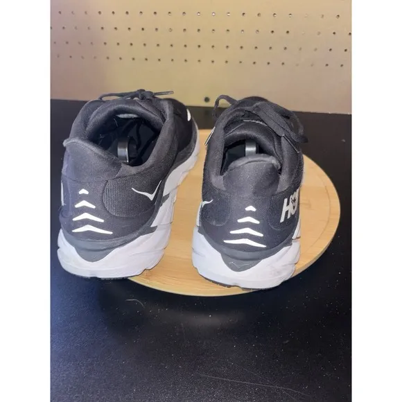 Hoka One One Clifton 8 Men Sz 9.5 D Wide Sneaker Shoe Black White 1121374 *