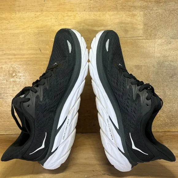 Hoka One One Clifton 8 REFLECTIVE Womens Size 8 (B) Running Shoes Sneakers Black