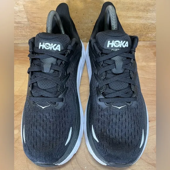 Hoka One One Clifton 8 REFLECTIVE Womens Size 8 (B) Running Shoes Sneakers Black