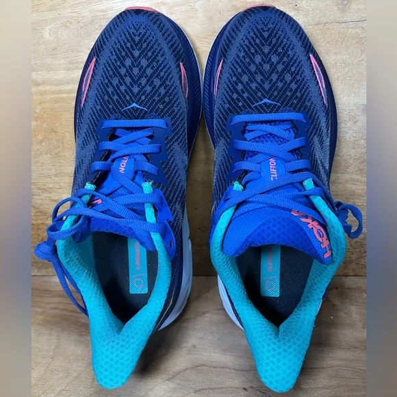 Hoka One One Clifton 9 REFLECTIVE Womens Size 7 Running Shoes Sneakers Blue