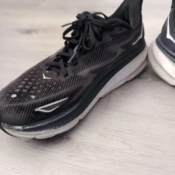 Hoka One One Clifton 9 Shoes Men's Size 11 2E  Running Walking Missing Insole