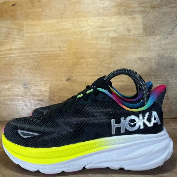 Hoka One One Clifton 9 Womens Size 6.5 Running Shoes Sneakers Black All Aboard