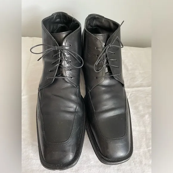 Hugo Boss Made In Italy Leather Boots Size 9