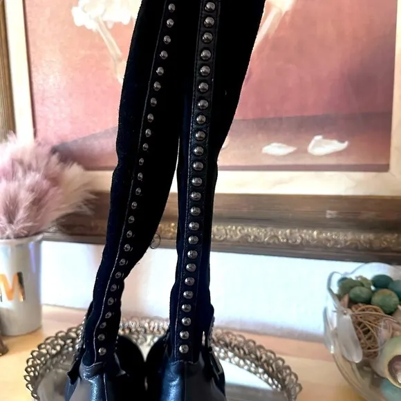 Humberto Raffini Boots US size 8.5, EU 39 Black Leather and Suede with Zipper