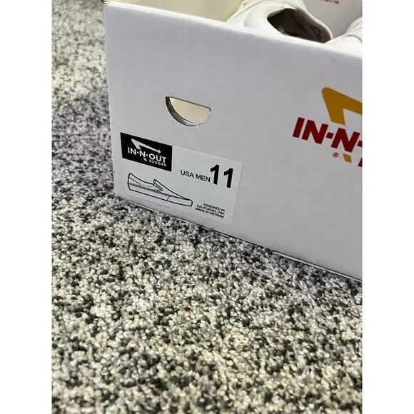 In &amp; Out Slip On Sneakers Men’s 11, New In Box, White/Red Iconic Retro Logo CA