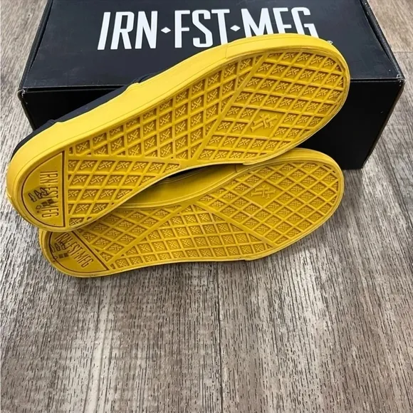 Iron Fist Winston Shoes In Navy