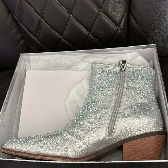 ISNOM Rhinestone Cowboy Boots Sparkly Ankle Boots with Pointed Toe and Chunky