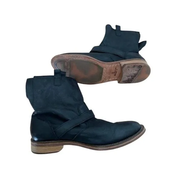 J SHOES  Taylor Boots Black Leather Buckle Rings Size 9