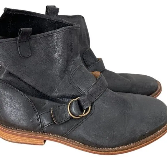 J SHOES  Taylor Boots Black Leather Buckle Rings Size 9
