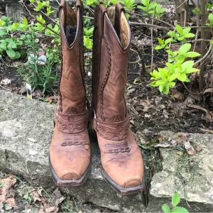 Jaca Square Toe Brown Boots