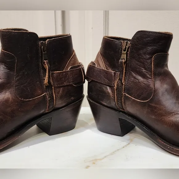 J.B. Dillon Leather Ankle Boots Womens Size 7.5