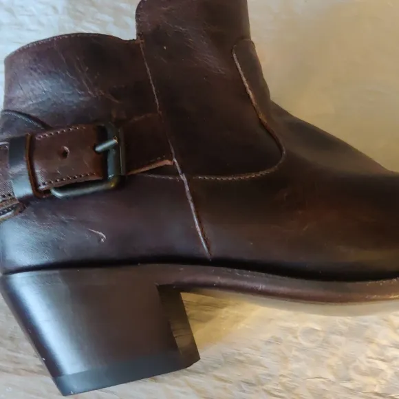 J.B. Dillon Women's Brown Western Leather Ankle Boots NWOB Size 7.5