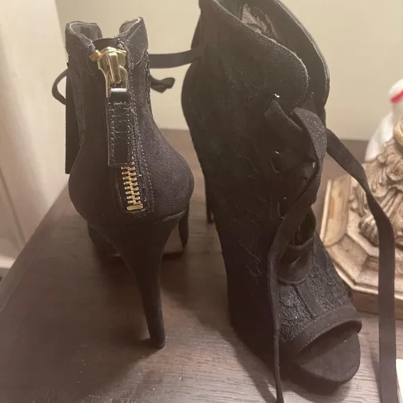Jeans and Heels deal you can’t miss out on!!!!