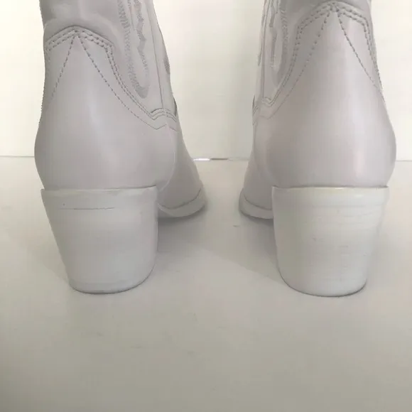 Jeffrey Campbell Dagget White Leather Cowboy Boots Western Size 7
