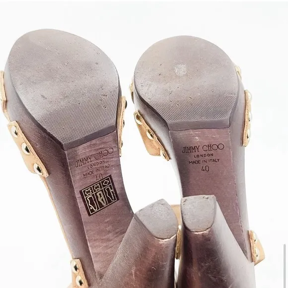 JIMMY CHOO VINTAGE Urban Tan Suede Wooden Clog Gold Stud Heels. Fab! Size 40.