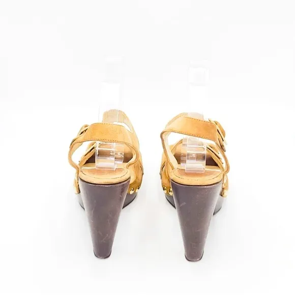 JIMMY CHOO VINTAGE Urban Tan Suede Wooden Clog Gold Stud Heels. Fab! Size 40.
