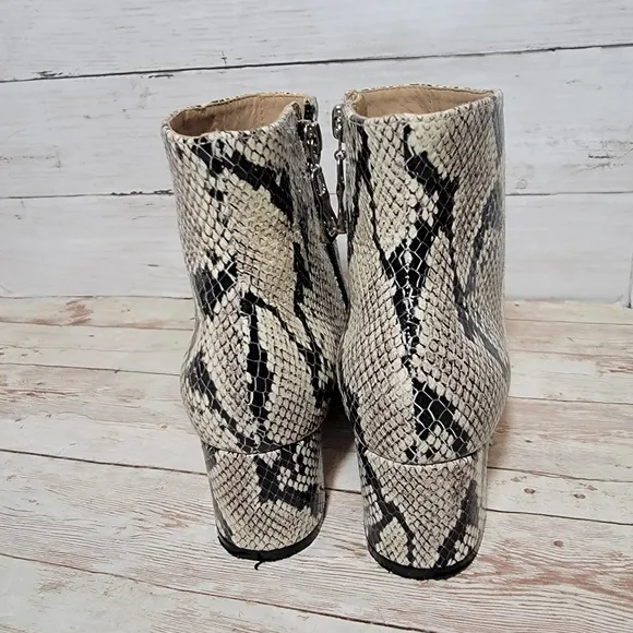 Joan Olaff Snake Print Leather Ankle Boots US Woman's 6