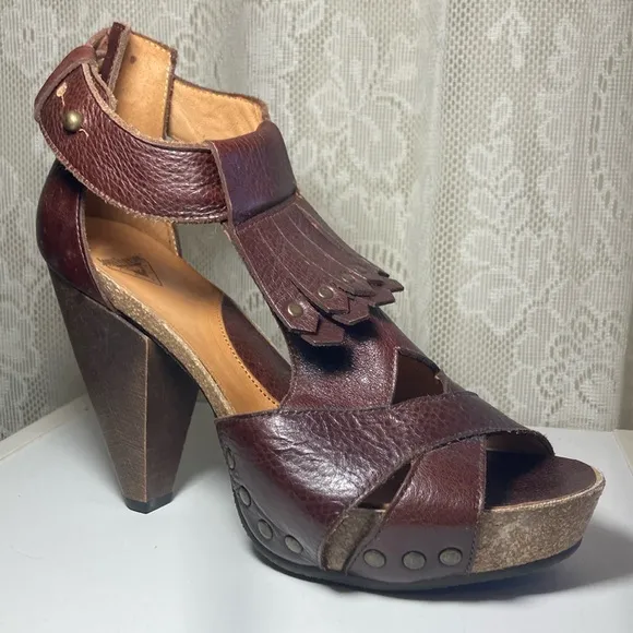 John Fluevog leather platform sandals heels shoes, studded fringe, 6.5