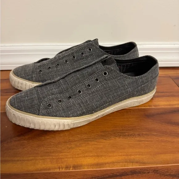 John Varvatos Gray and White Sneakers with Slip-On Design