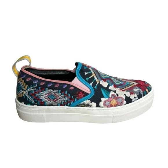 Johnny Was black geometric embroidered slip on platform sneakers size 37 NEW