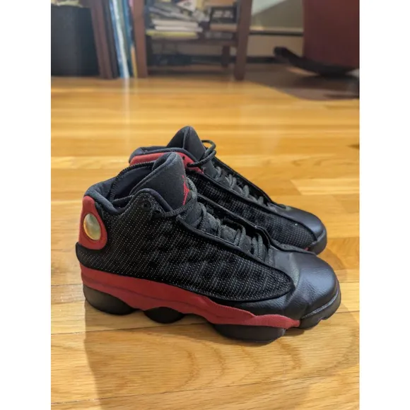 Jordan 13 Retro Basketball Shoes Black Red Size 5Y 2017 XIII 414574-004