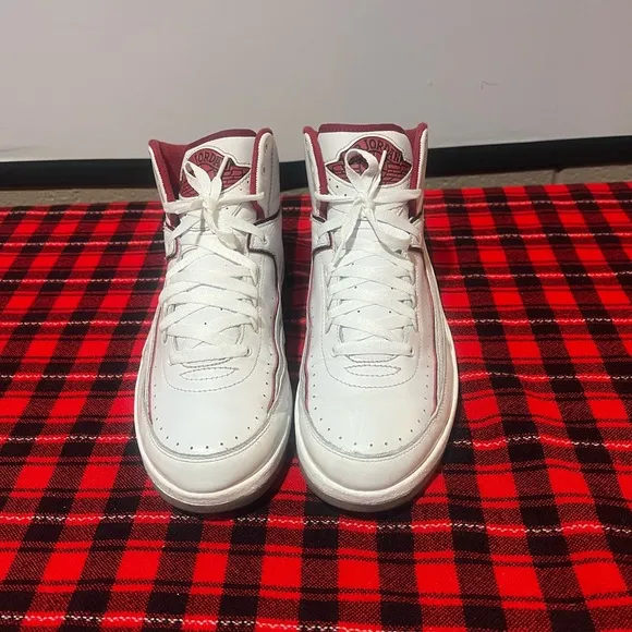 Jordan 2 retro Chicago home