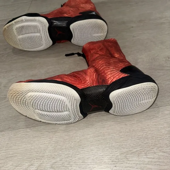 Jordan 28 Red Camo XX8 High-Top Sneakers