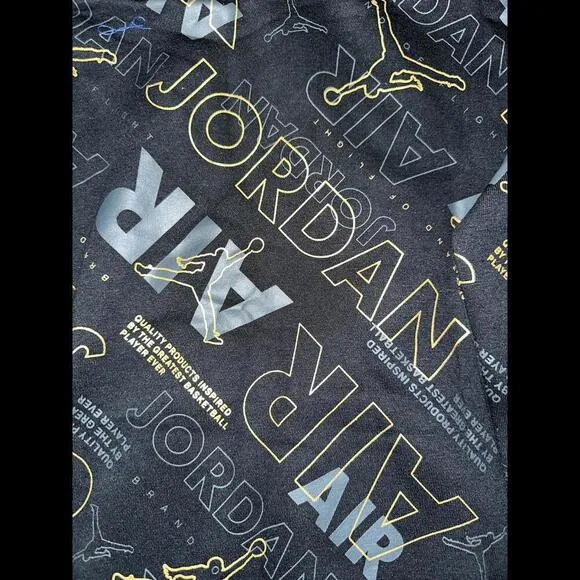 Jordan Big Kids (Boy's) Holiday Shine Air AOP Pullover Hoodie