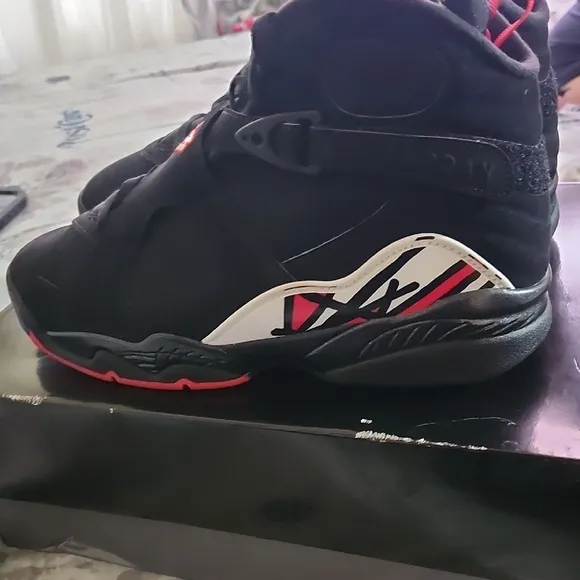 Jordan Black and Red Sneakers High-Top