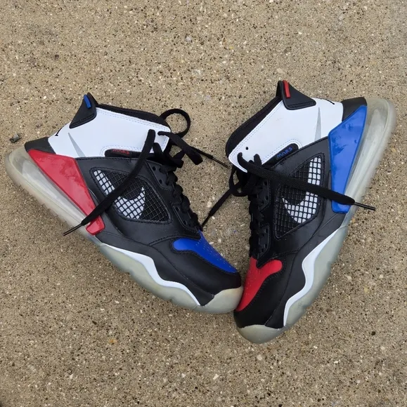 Jordan Mars 270 BQ6508-001 Black, Red, and Blue High-Top Sneakers Sz 6y